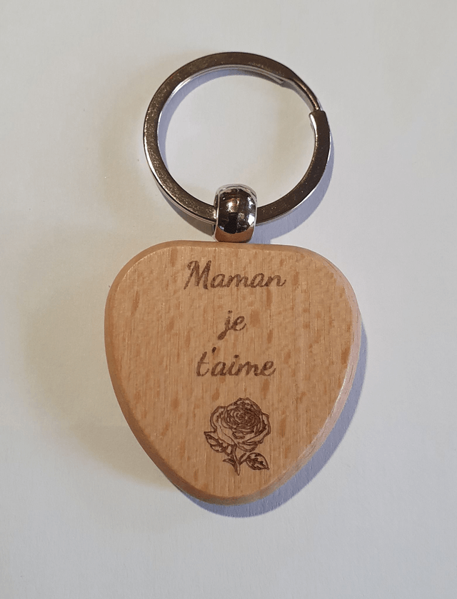Porte clés en bois "Maman je t aime" forme coeur