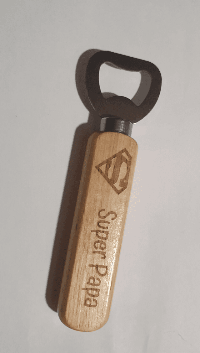 Décapsuleur en bois personnalisable